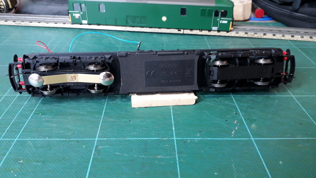 Hornby Dublo 3 Rail N2 Class Chassis.Fine Gear Fitted. 